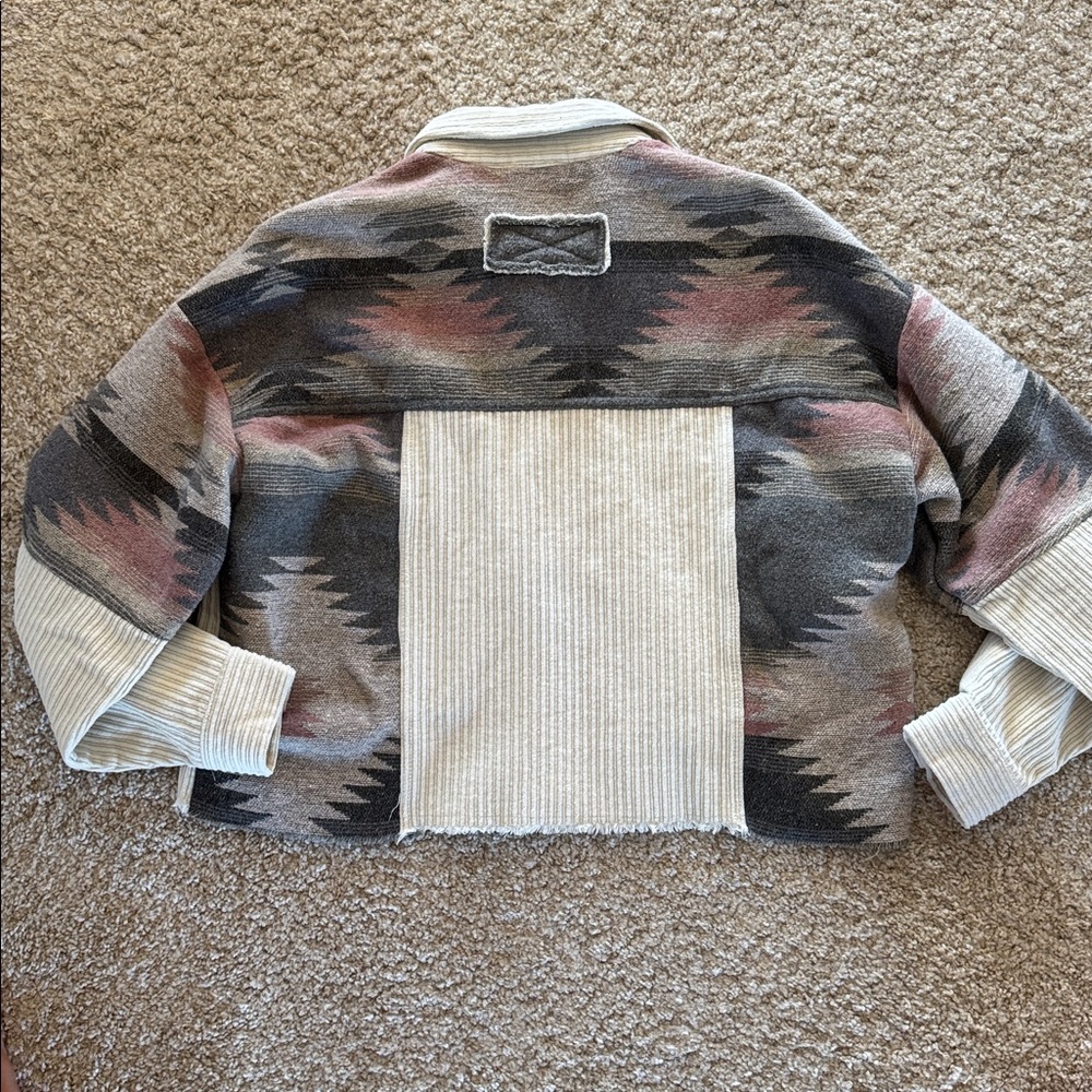 Listicle Multicolor Patterned Jacket - Picture 2 of 2